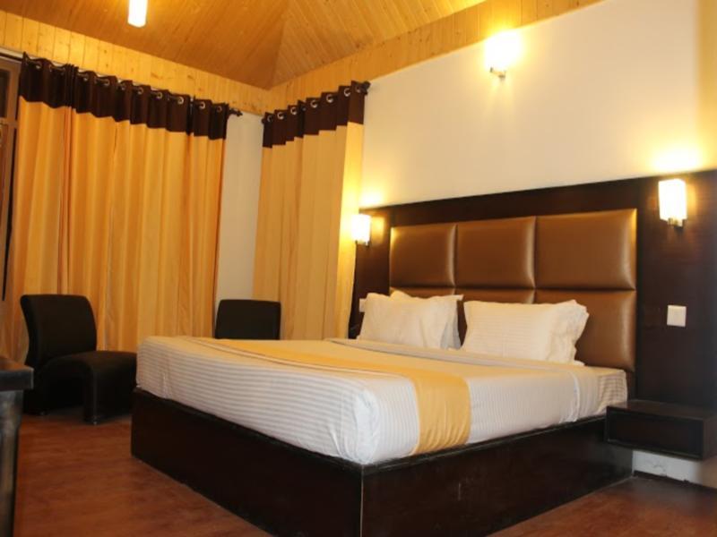Oyo 3146 Six Season Regency Hotel Jagatsukh Bagian luar foto