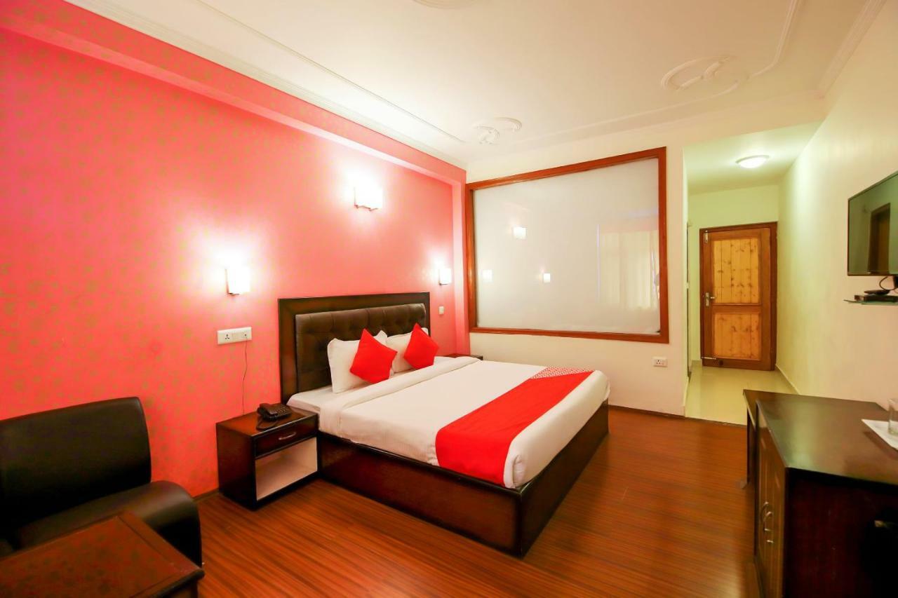 Oyo 3146 Six Season Regency Hotel Jagatsukh Bagian luar foto